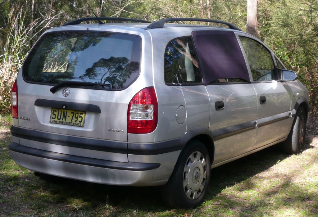 Кузовной ремонт Holden Zafira