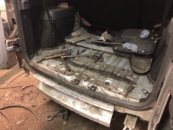 Кузовной ремонт Lada Largus 2017 – 14