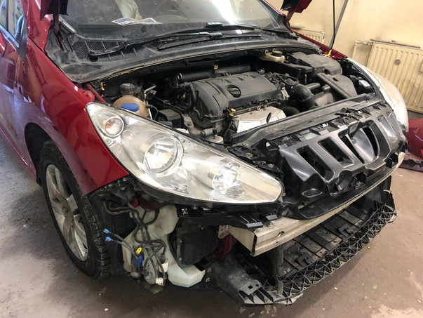Кузовной ремонт Peugeot 308 2014 – 21