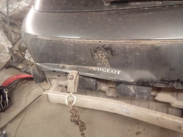 Кузовной ремонт Peugeot 3082009 – 06