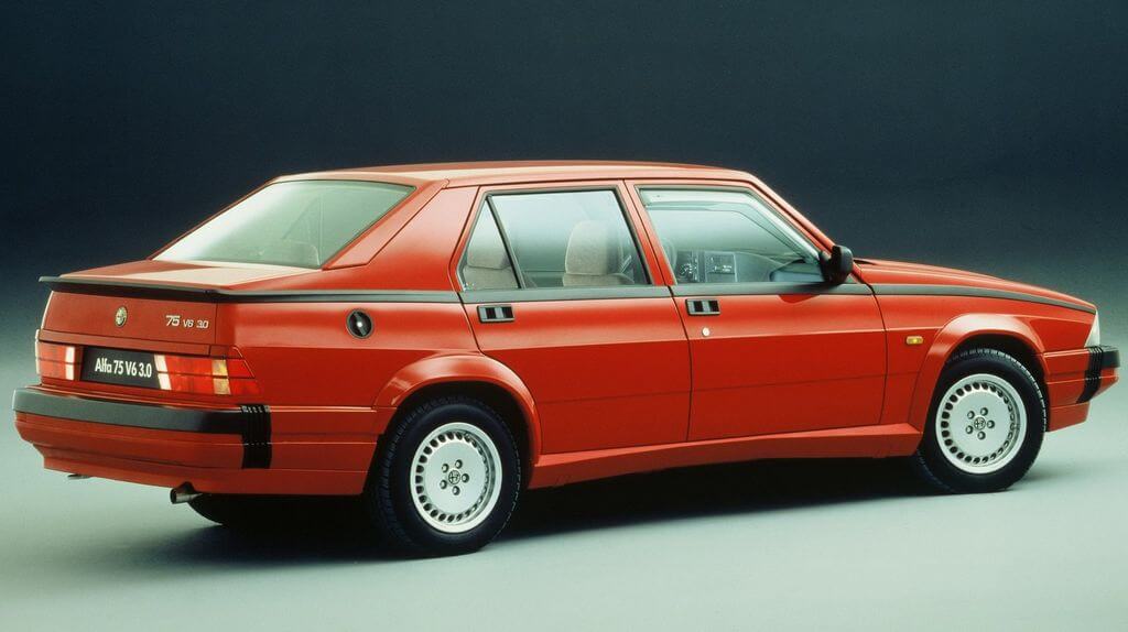 Ремонт бамперов Alfa Romeo 75