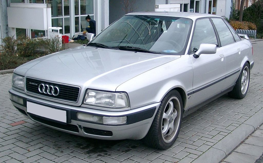 Ремонт бамперов Audi 80