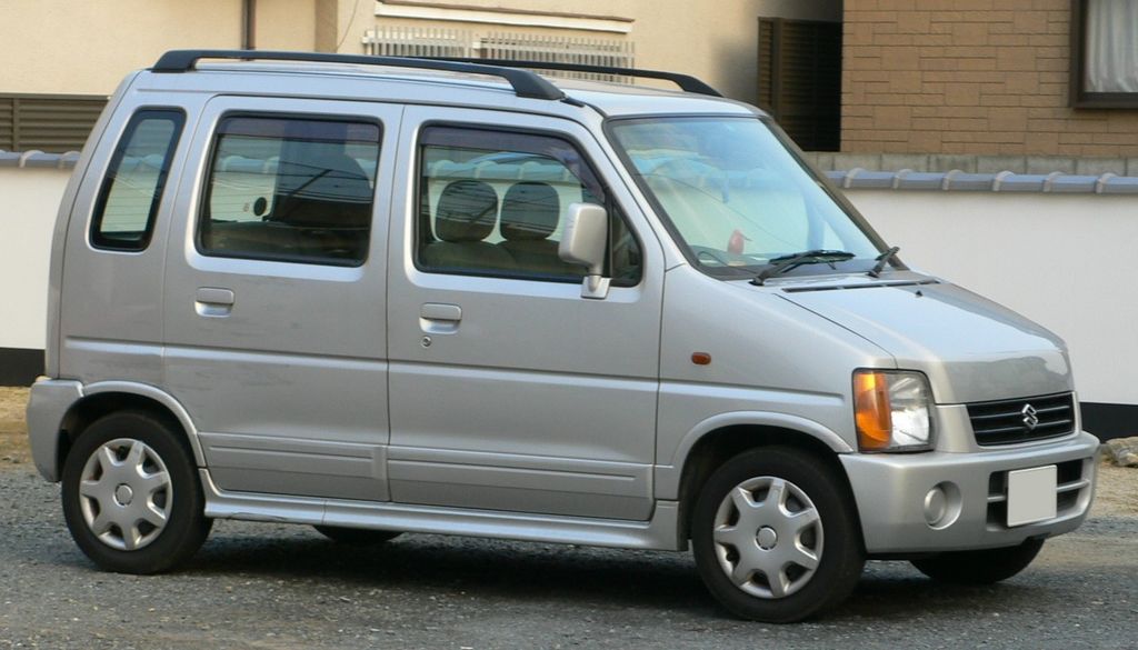 Ремонт бамперов Suzuki Wagon R
