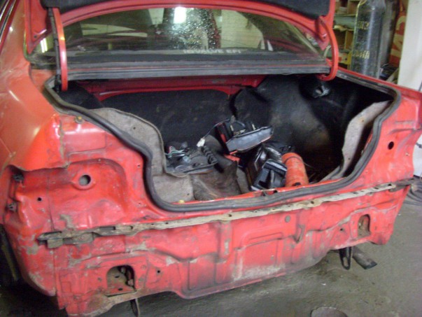 Кузовной ремонт Toyota Corolla (Е10) – 06