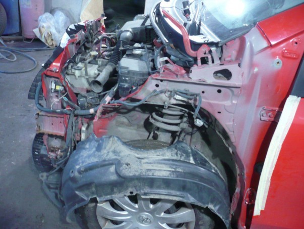 Кузовной ремонт Toyota Yaris 2007 – 15
