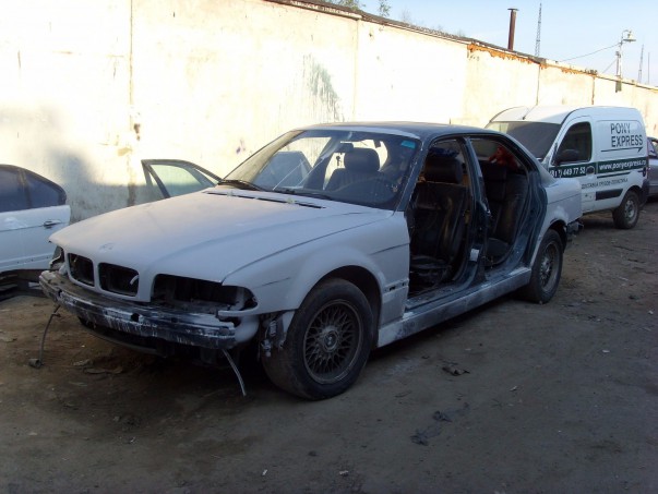 Кузовной ремонт BMW 7 серия E38 – 07