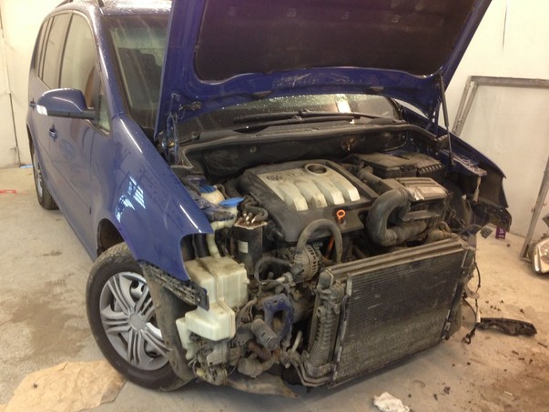 Кузовной ремонт Volkswagen Touran – 03