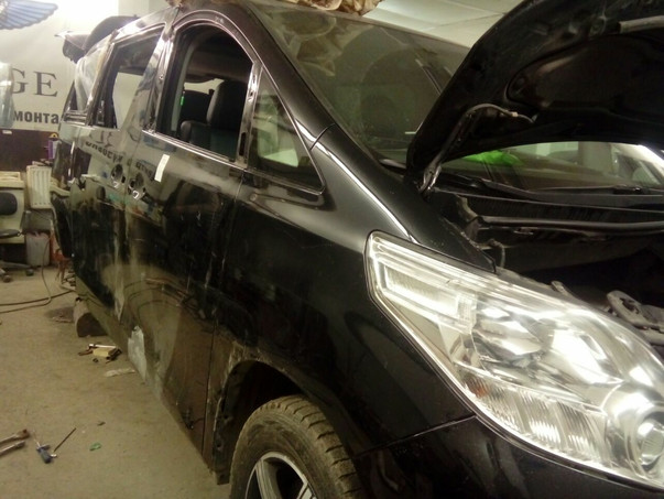 Кузовной ремонт Toyota Alphard 2018 – 27