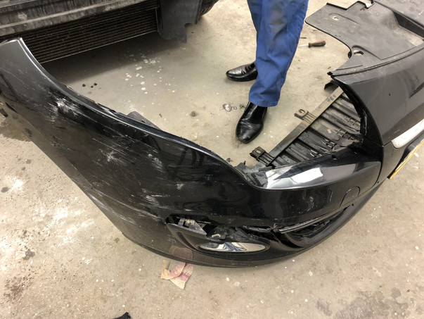 Кузовной ремонт Renault Megane 1.4 – 04