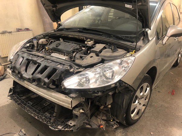 Кузовной ремонт Peugeot 308 2010 – 01