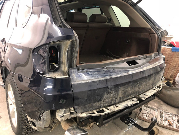 Кузовной ремонт BMW X5 (E70) 35i – 33