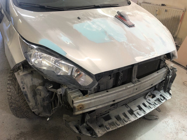 Кузовной ремонт Ford Fiesta 2008 – 12