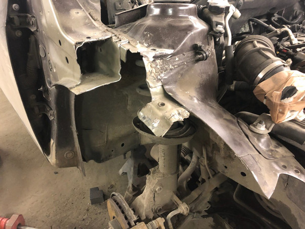 Кузовной ремонт Chevrolet Cruze Hatchback 2019 – 21
