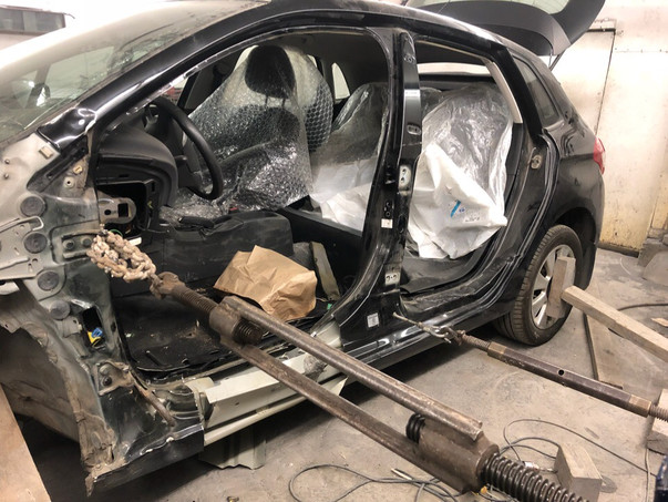 Кузовной ремонт Citroen C4 2018 – 15