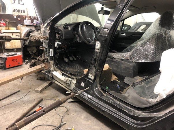 Кузовной ремонт Citroen C4 2018 – 18