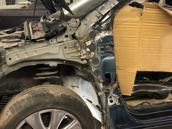 Кузовной ремонт Citroen C4 2018 – 31
