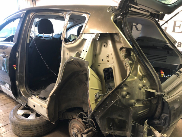 Кузовной ремонт Peugeot 3008 2019 – 09