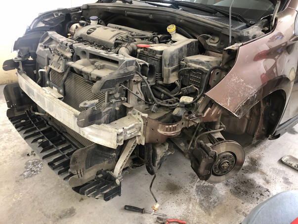 Кузовной ремонт Peugeot 208 – 07