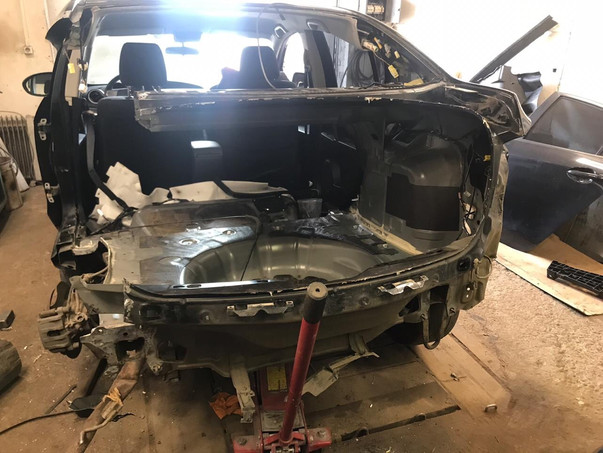 Кузовной ремонт Mazda 3 2019 – 17