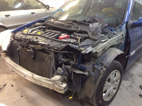 Кузовной ремонт Renault Megane 2010 – 06