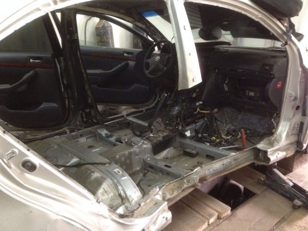 Кузовной ремонт Toyota Avensis – 19