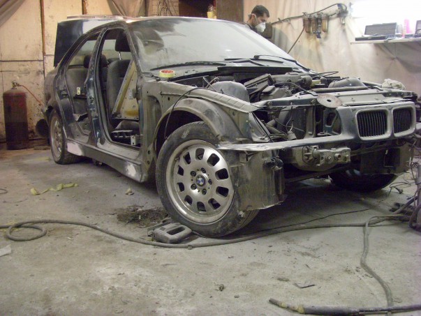 Кузовной ремонт BMW 3 Series III E36 – 44